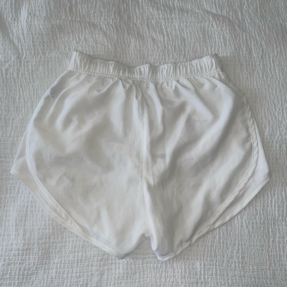 White Nike Running Shorts - Picture 4 of 4